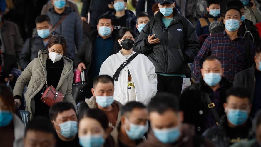 2021年春运：疫情防控下的返乡路与回家过年