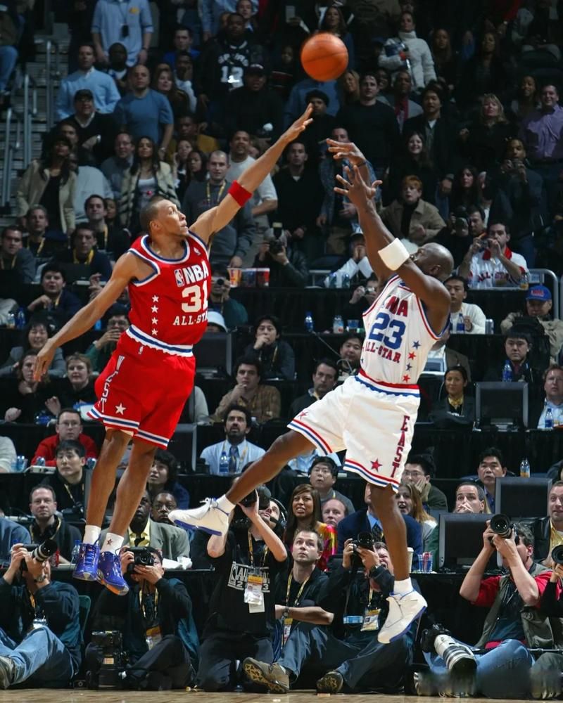 NBA季后赛精彩瞬间：那些让你热血沸腾的比赛