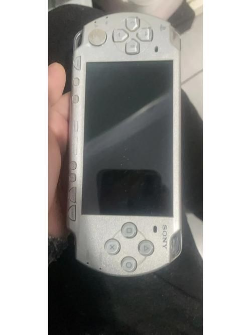 PSP2000和3000的详细区别，帮你选出最适合你的！
