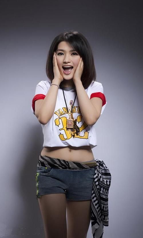 中国好声音丁丁近照曝光：女神依旧魅力十足