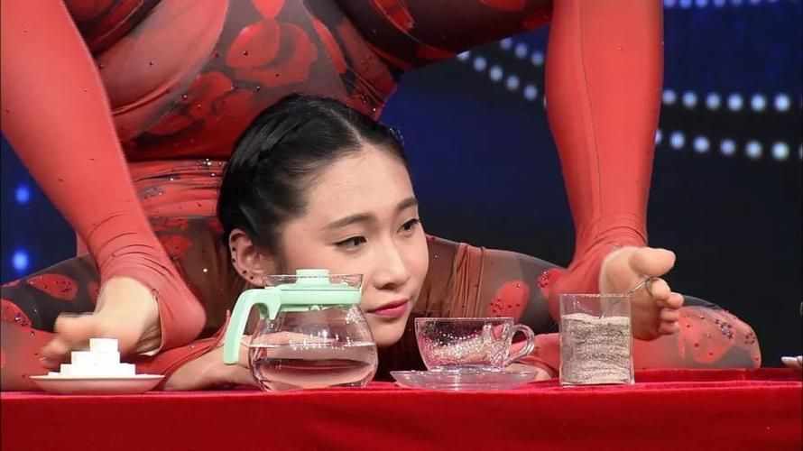 中国达人秀魏炜：柔术女神的惊艳蜕变之路