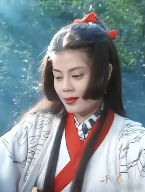 任盈盈最后死了吗？不同版本笑傲江湖结局对比