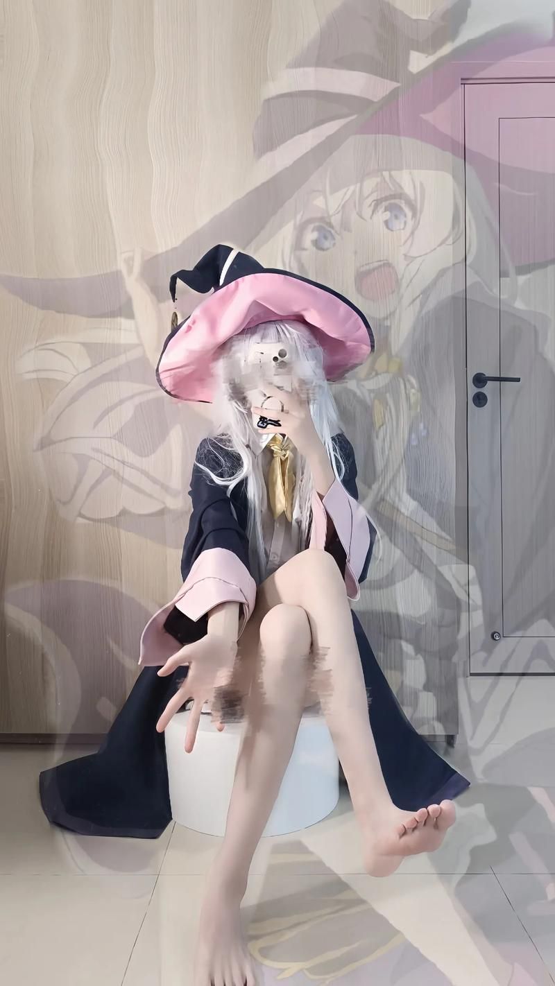 伪娘凹凸COS惊艳全场：技巧解析与服装搭配