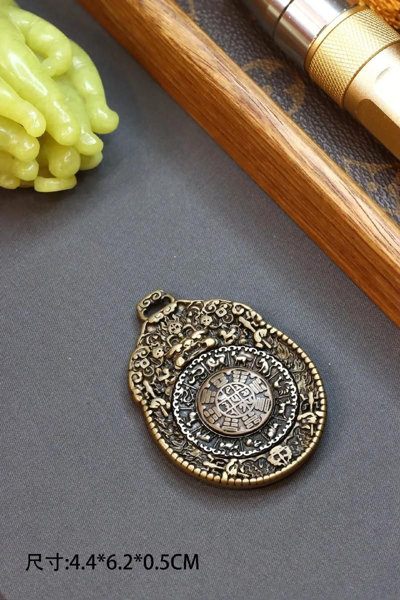 八卦牌的文化内涵与象征意义，你不可不知的秘密