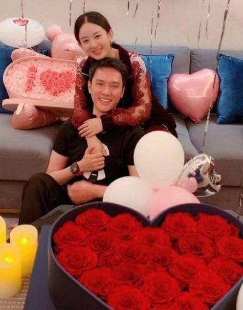 冯绍峰又要结婚了？新女友正面照流出！