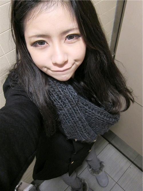 刘晨妮个人资料及照片：解锁网络红人魅力