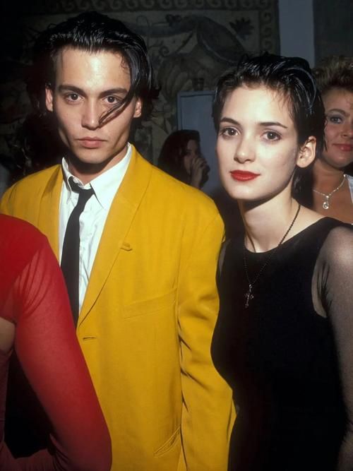 剪刀手爱德华演员阵容揭秘：那些你可能不知道的幕后故事