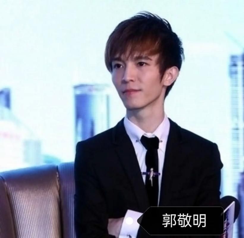 十五年后，郭敬明为抄袭小说道歉，网友热议