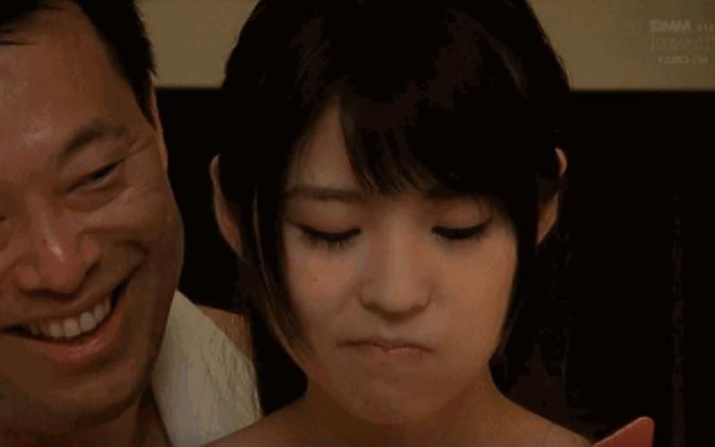 南家小唯的视频合集，带你了解他的世界