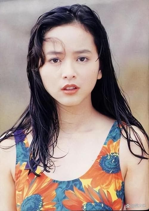 回顾台湾初代女神的演艺之路：从青涩到成熟的蜕变