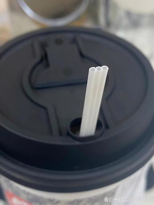 塑料吸管年底将禁用，商家和消费者如何适应？