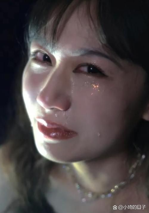 失明公主的悲惨命运：她经历了什么？