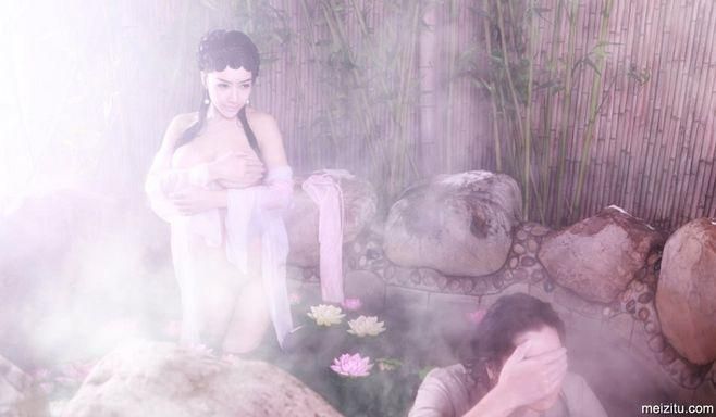 张婉悠白蛇传图片：性感白娘子写真赏析