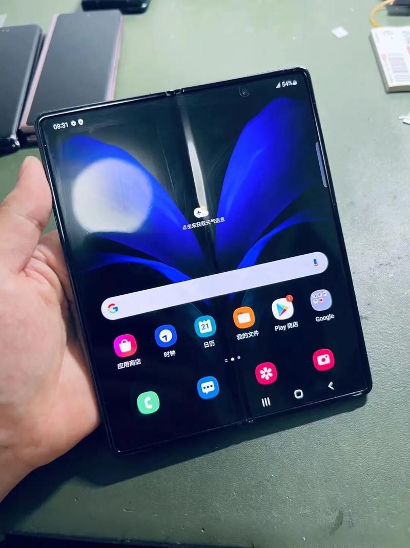 想买折叠屏手机？三星Z Flip3值得你考虑吗？