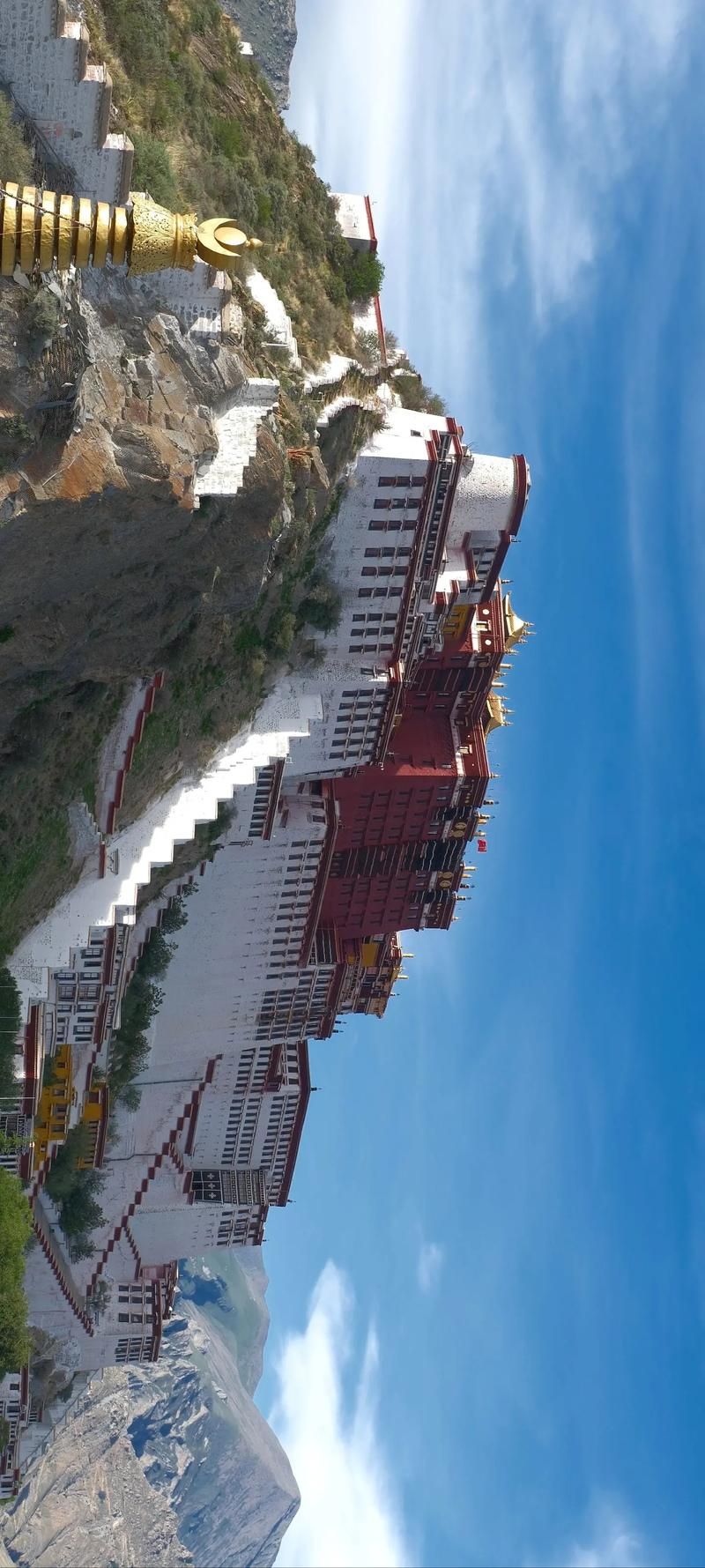 日光城之称的拉萨：阳光明媚的圣地之旅