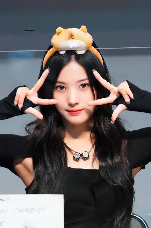 下载jinricp韩国女团3月份官方正式版：最新版资源等你来拿