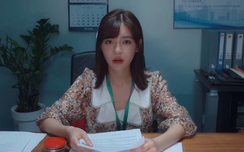 下载完蛋我被美女包围了安卓版：开启你的甜蜜校园生活