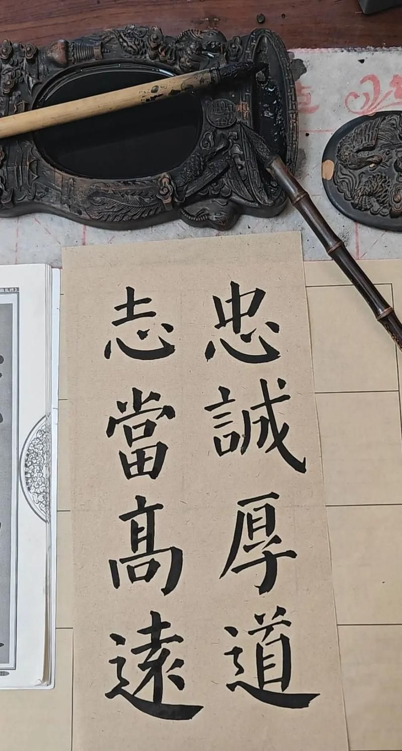 下载忠诚的妻子游戏官方正式版：最新版本，畅玩无阻