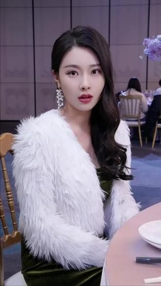 下载相亲攻略之宝贝别再选我了汉化版：虚拟相亲，练手神器