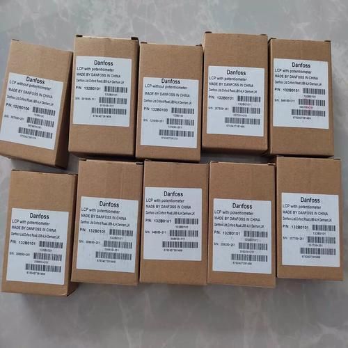 丹弗斯小姐最新周边：粉丝收藏必备单品