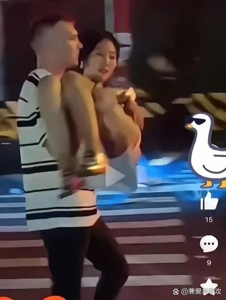 亲密接触官网:搞笑配音视频,欢乐无限 亲密接触官网:搞笑配音视频,欢乐无限