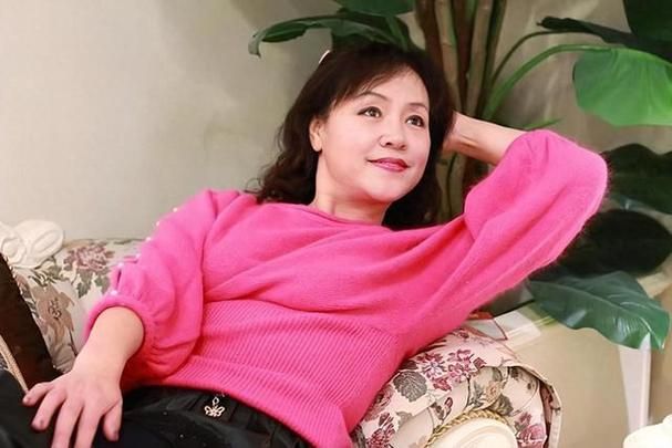 你还在找徐娘半老更新地址吗？这里有答案