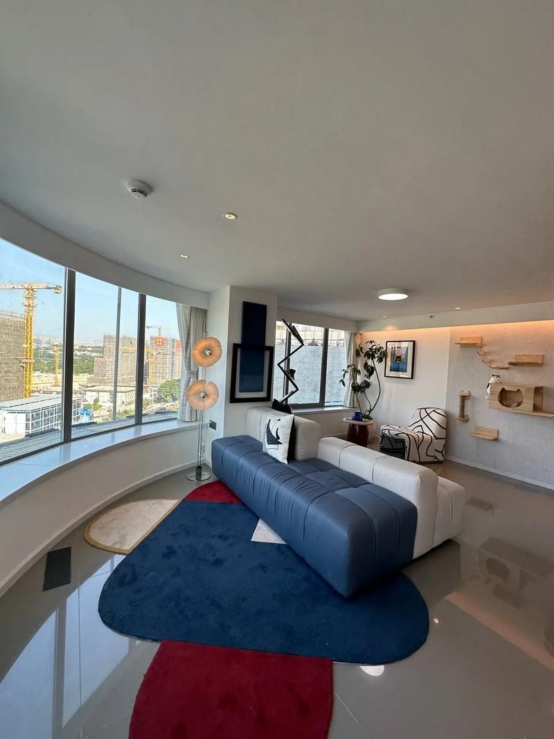 公寓大楼最新项目：精装修公寓，拎包入住，舒适生活新体验