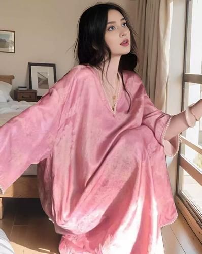 变身夏日V1.37最新版本下载：精彩剧情等你探索