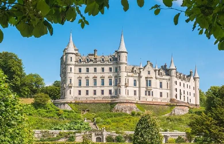 史上最全斯宾尼城堡下载地址合集：无需等待，即刻下载体验！