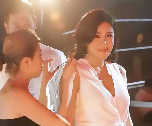 夜蒲觅爱更新地址：最新版本，不容错过！