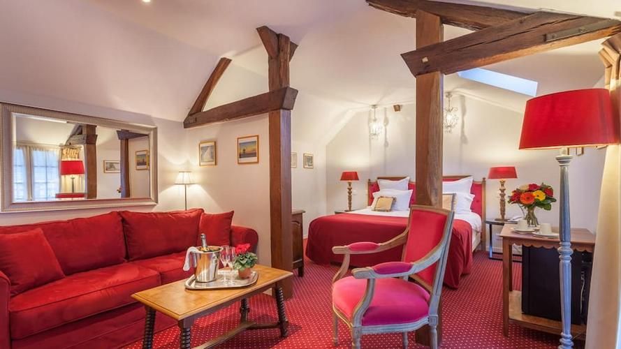 想玩库洛的房间？这里提供官方正式版最新下载