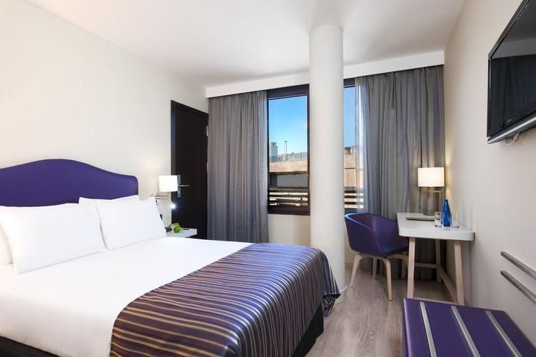 想玩库洛的房间？这里提供官方正式版最新下载