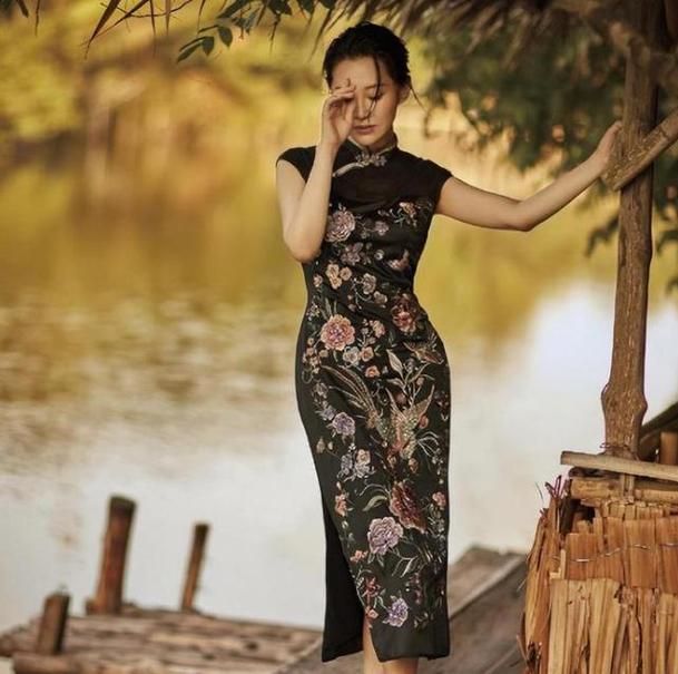 想玩徐娘半老？这里提供下载地址及游戏介绍！