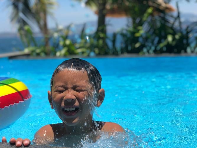 想玩我的秘密暑假时光2？这里提供下载地址，轻松下载！