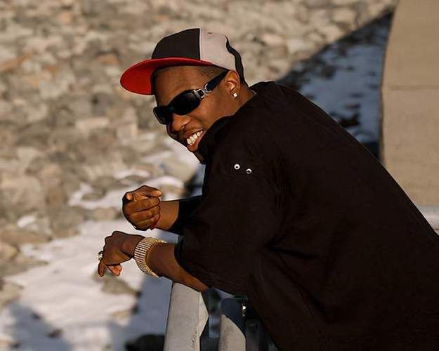 想看隔壁黑人在哪下载?这里有资源! 想看隔壁黑人在哪下载?这里有资源!