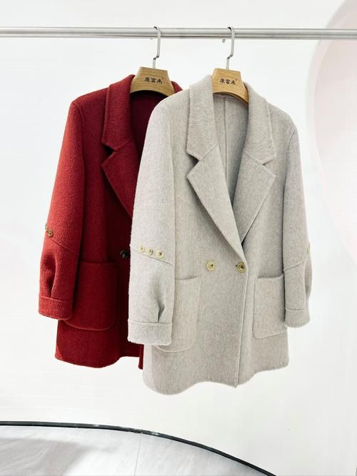 我为丝狂官网：丝绸爱好者的天堂，高品质丝绸在线选购