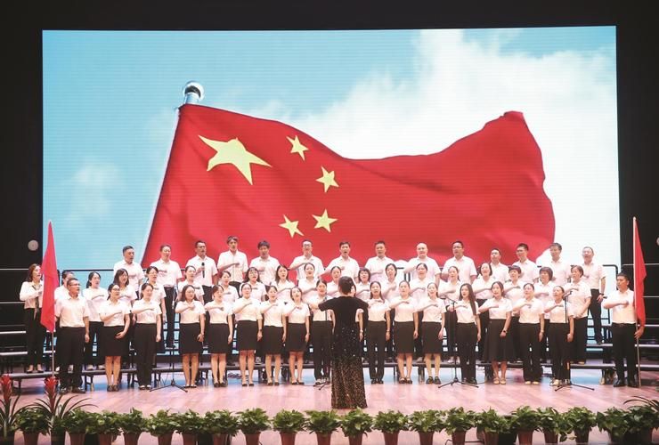 我们的家最新主题曲上线：爱国歌曲引发热议