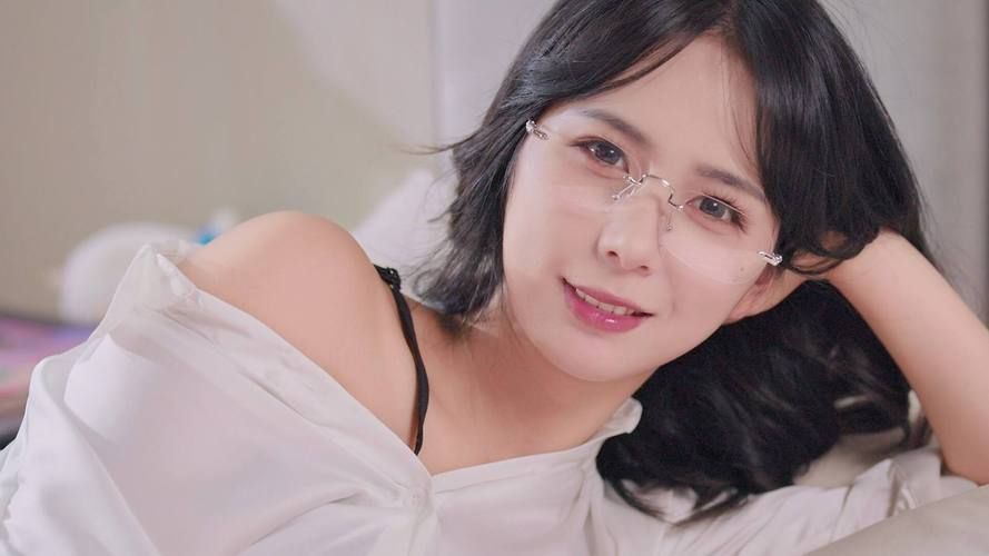 我靠双修拯救世界最新剧情:危机四伏,如何双修拯救苍生? 我靠双修拯救世界最新剧情:危机四伏,如何双修拯救苍生?