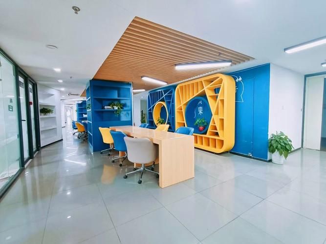 揭秘生命体V0.18b：办公室恋情，你将如何掌控全局？