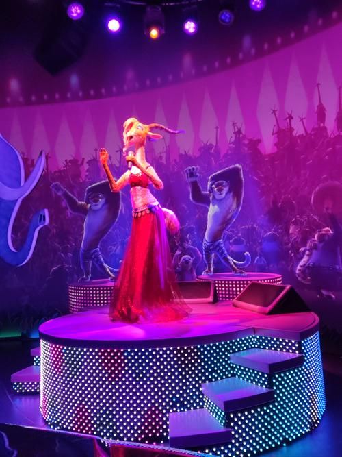 斯宾尼城堡官网:真人SLG游戏体验分享 斯宾尼城堡官网:真人SLG游戏体验分享