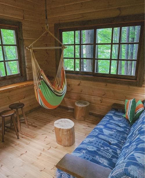 最新版亲密民宿与你在一起BNB官方下载，开启你的3D沙盒游戏体验