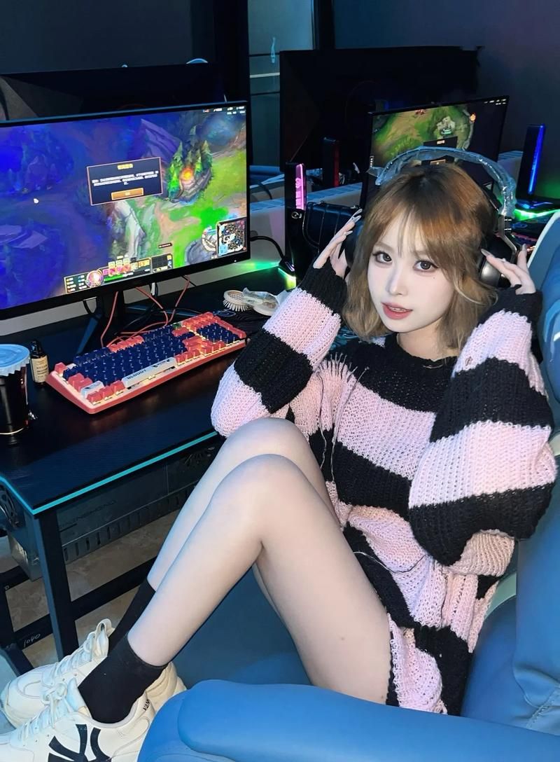 最新网络游戏,为何让女大学生如此沉迷? 最新网络游戏,为何让女大学生如此沉迷?