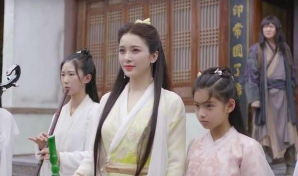 杨过游戏：妻子小龙女和母亲的纠葛