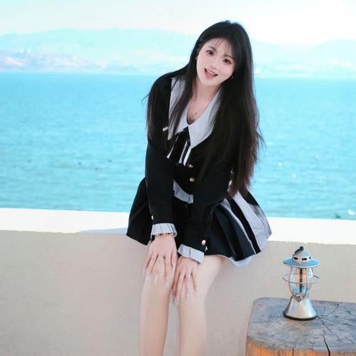 校花小冰官方正式版下载最新版：超清画质等你体验