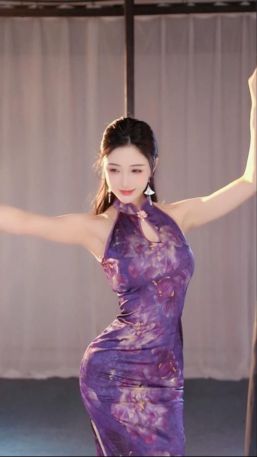 热舞女郎官方网站：体验极致的舞蹈魅力