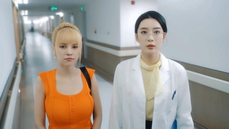 甜心AI追捕计划版本大全：全版本下载及攻略详解