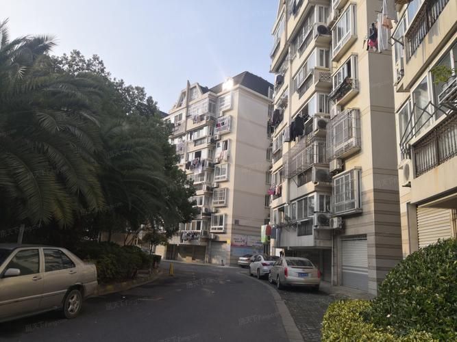 精英花园最新二手房源：带你了解楼盘信息及价格