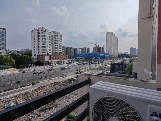 精英花园最新二手房源：带你了解楼盘信息及价格