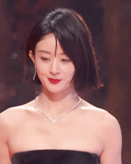 美女请别影响我学习：全动态真人互动，开启你的女校恋爱之旅！
