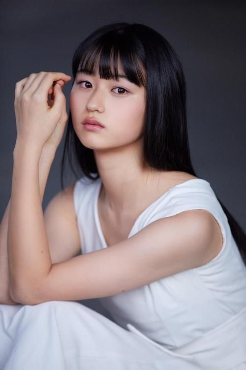 菊玩少女最新作品来袭：准备好被惊艳了吗？